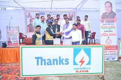 anushka-trust-cricket2