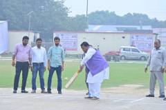 anushka-trust-cricket3