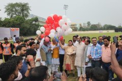 anushka-trust-cricket-8